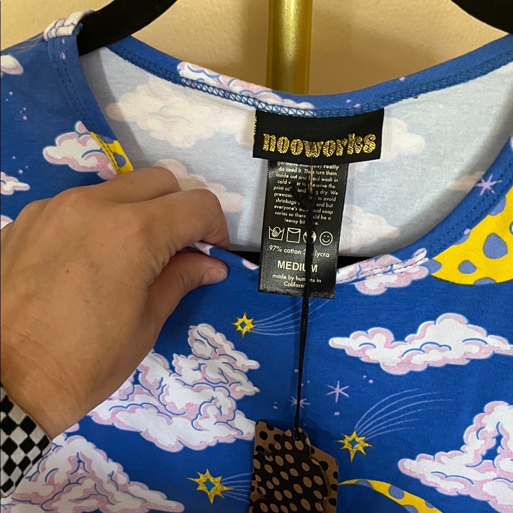 Nooworks Blue Celestial Crop Top - Picture 3 of 3